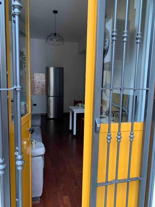 Comfortable Typical Old Style Apartment Milano Ngoại thất bức ảnh