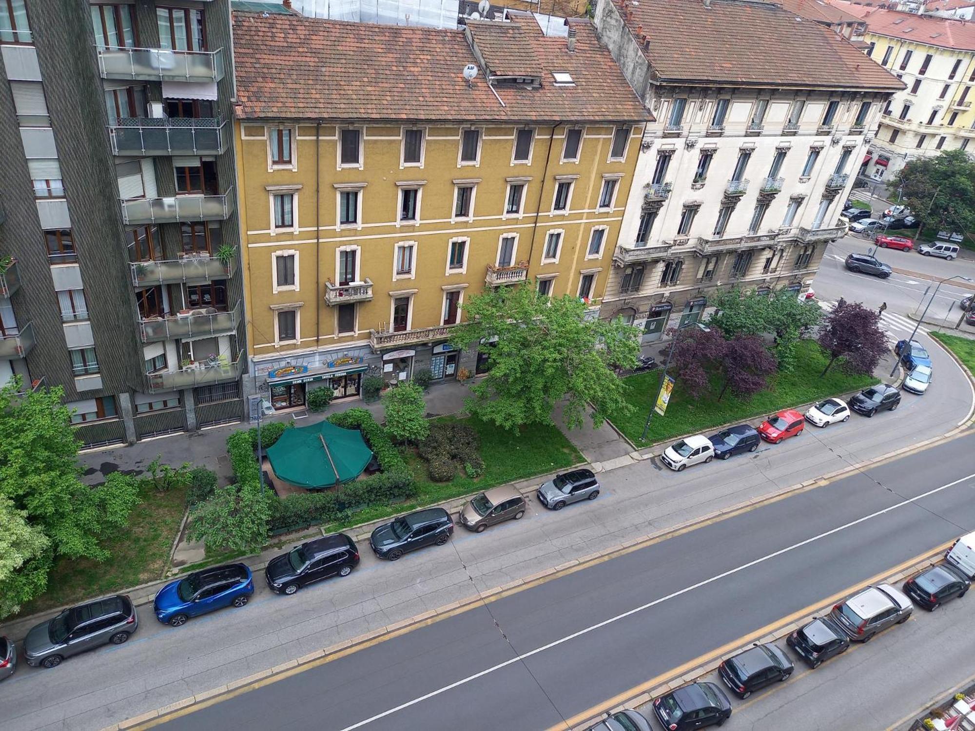 Comfortable Typical Old Style Apartment Milano Ngoại thất bức ảnh