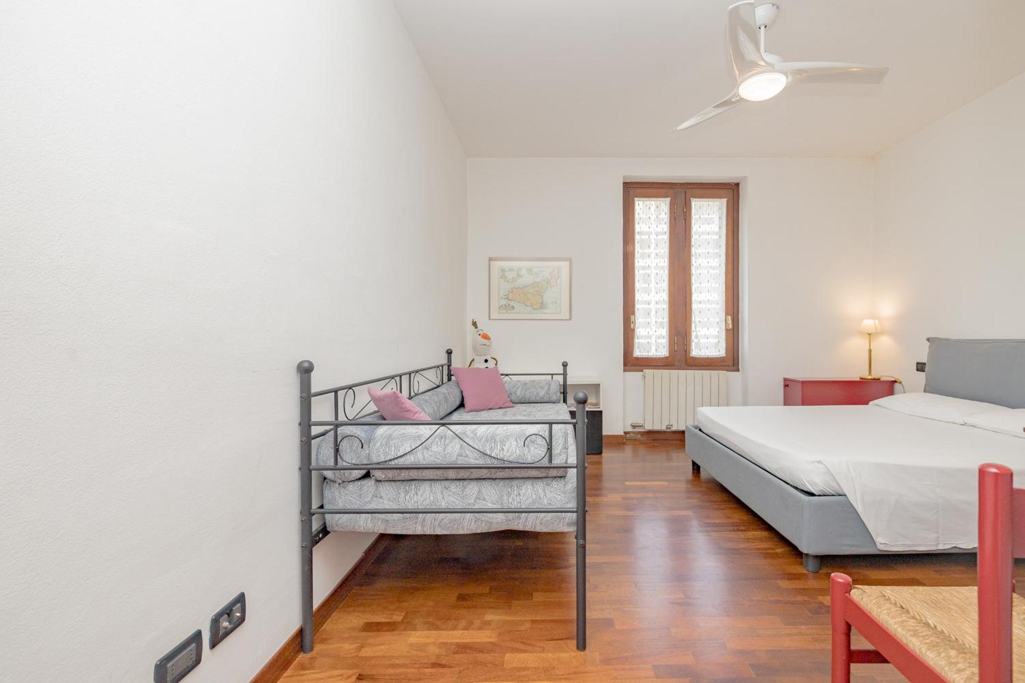 Comfortable Typical Old Style Apartment Milano Ngoại thất bức ảnh